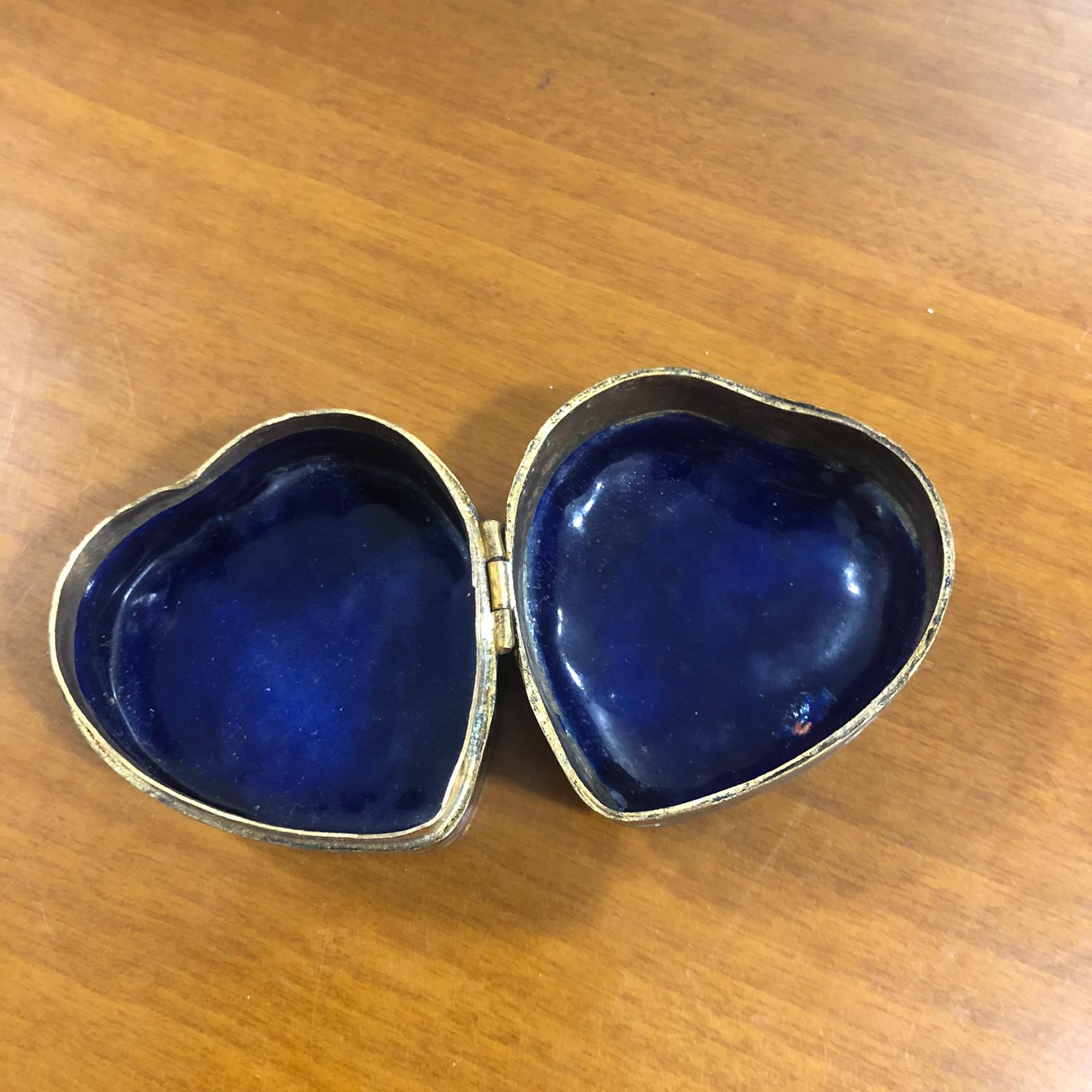 Piccolo cofanetto a forma di cuore in cloisonné - immagine 3