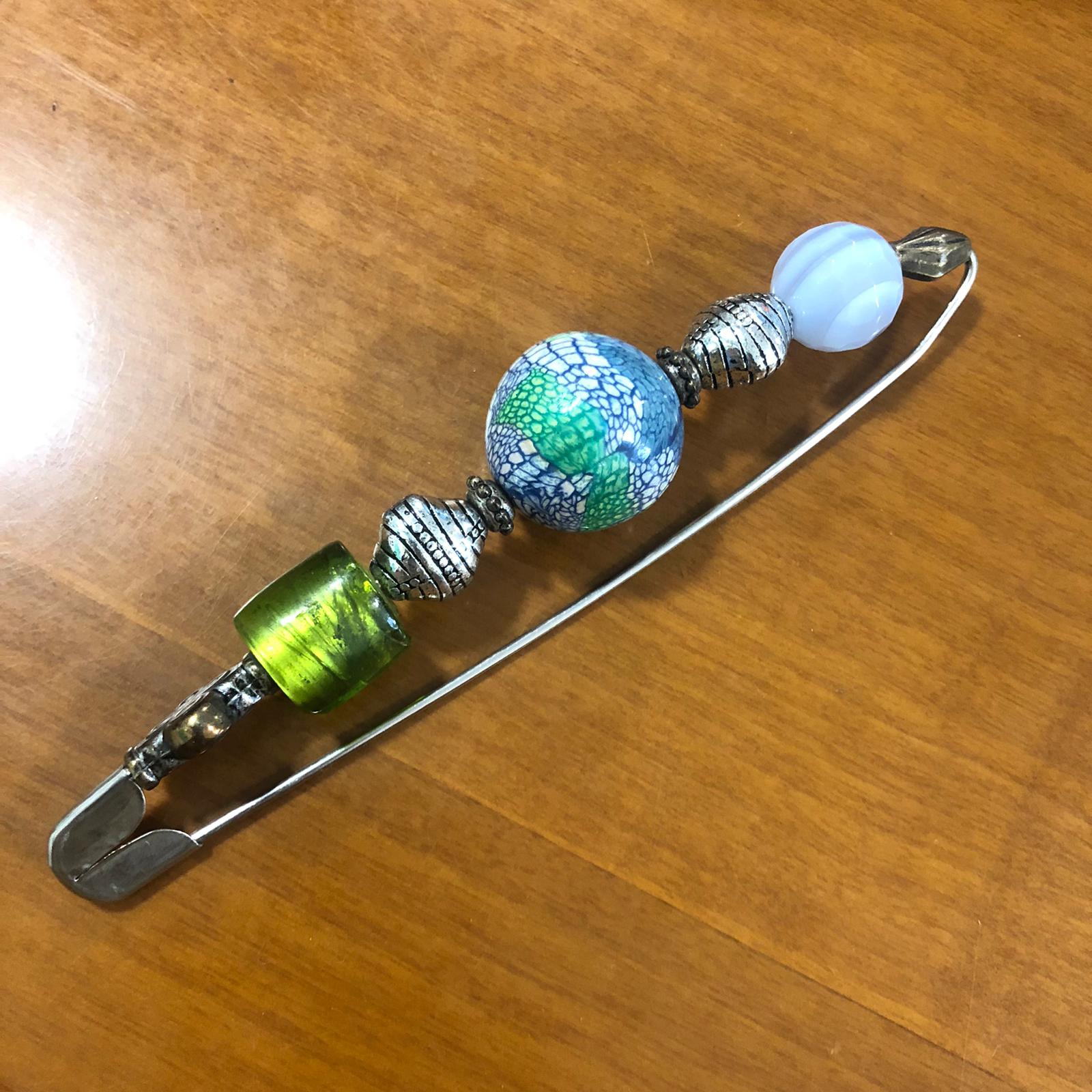 Spillone grande da balia decorato