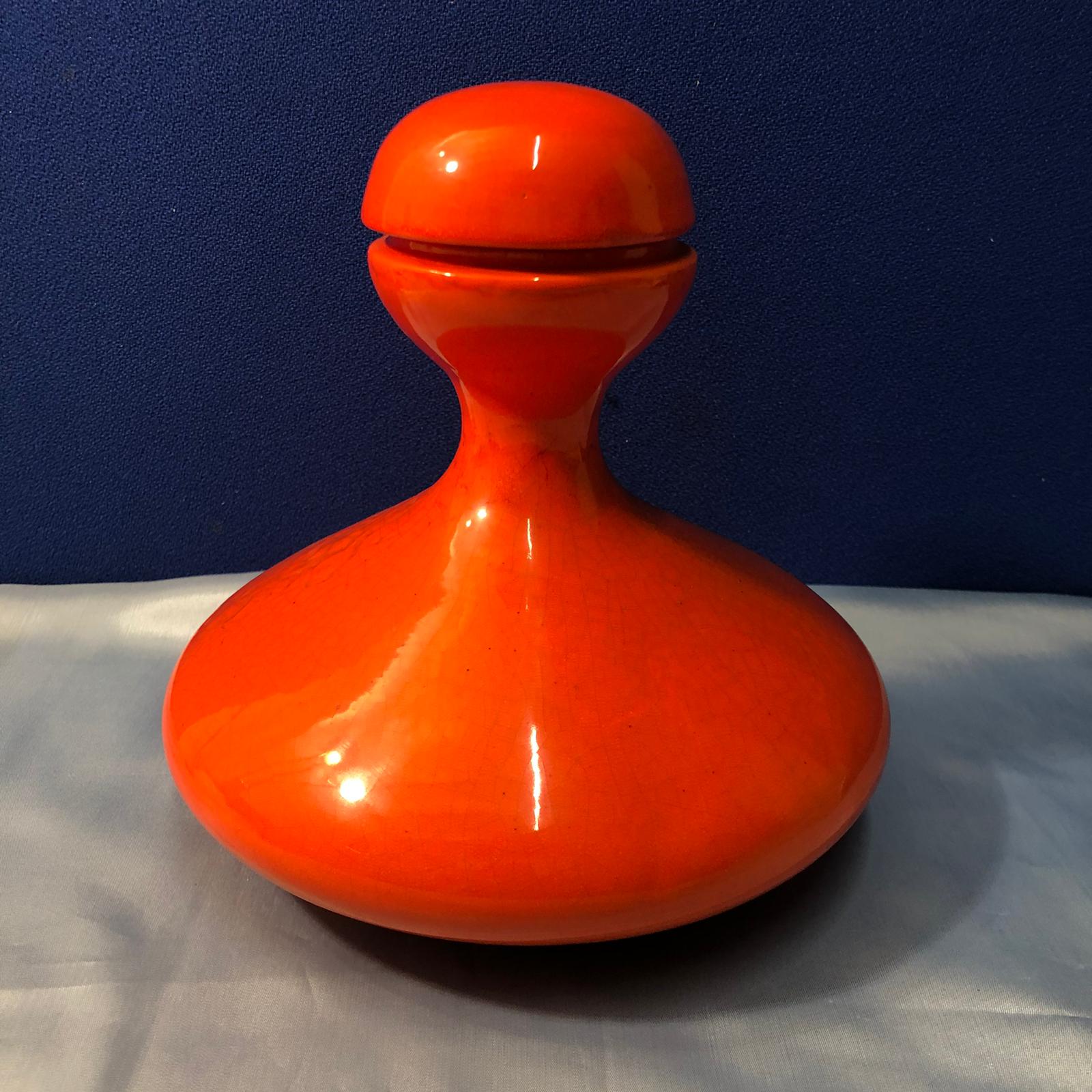 Vaso c/coperchio in arancione